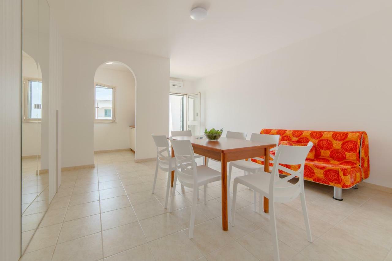 Spiaggia Bianca Apartments Торре-Вадо Экстерьер фото